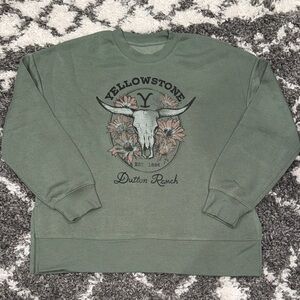 NWOY Yellowstone Dutton Ranch Green Fleece Sweater - Women’s medium